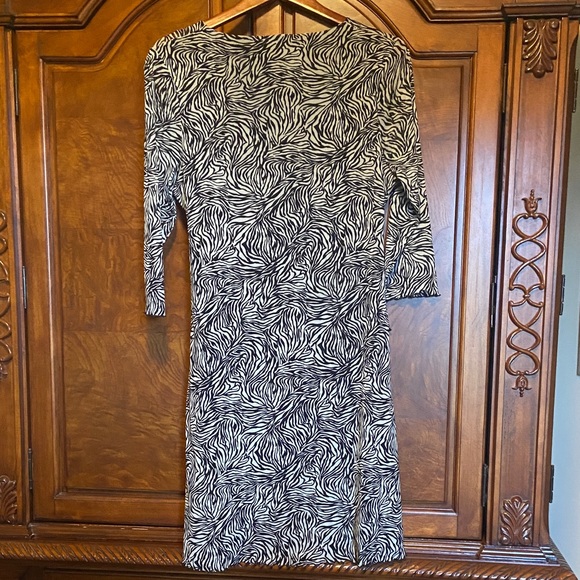 BCBGMaxAzria Black and White Zebra Print Dress Size XL - Picture 8 of 8